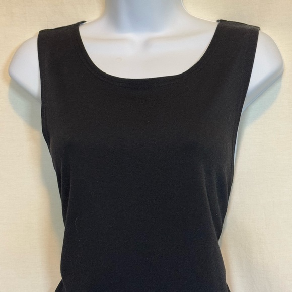 H-92 ChinaWear Black & White Embroidered Sleeveless Summer‎ Blouse Size L - Picture 3 of 14